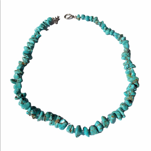 Turquoise Beaded Necklace - Picture 5 of 6